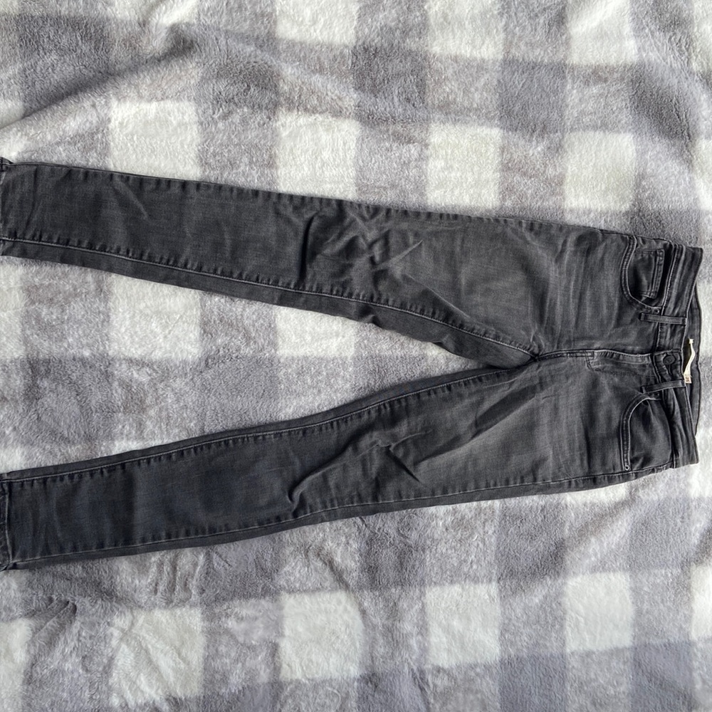 Skinny jeans